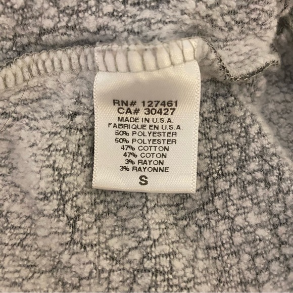 Wildfox Small Gray I’ll Keep You Warm Long Sleeve Pullover - Picture 6 of 8